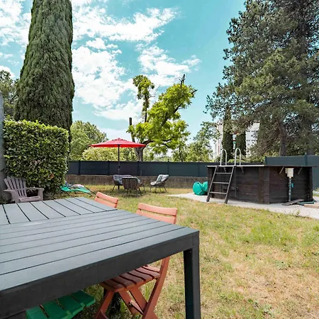 Air-conditioned House With Pool Sleeps 6 Casa de Férias Carcassonne