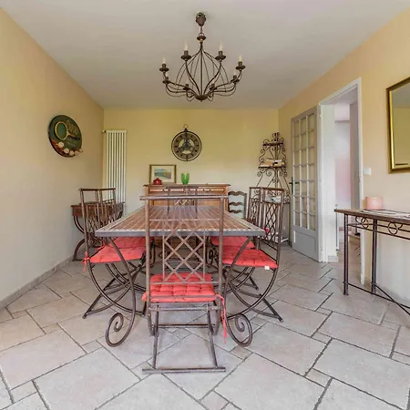 Casa de Férias Air-conditioned House With Pool Sleeps 6 Carcassonne
